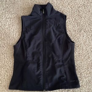 Columbia vest